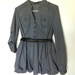 MetroPark Gray poofy puffy Blouse with belt